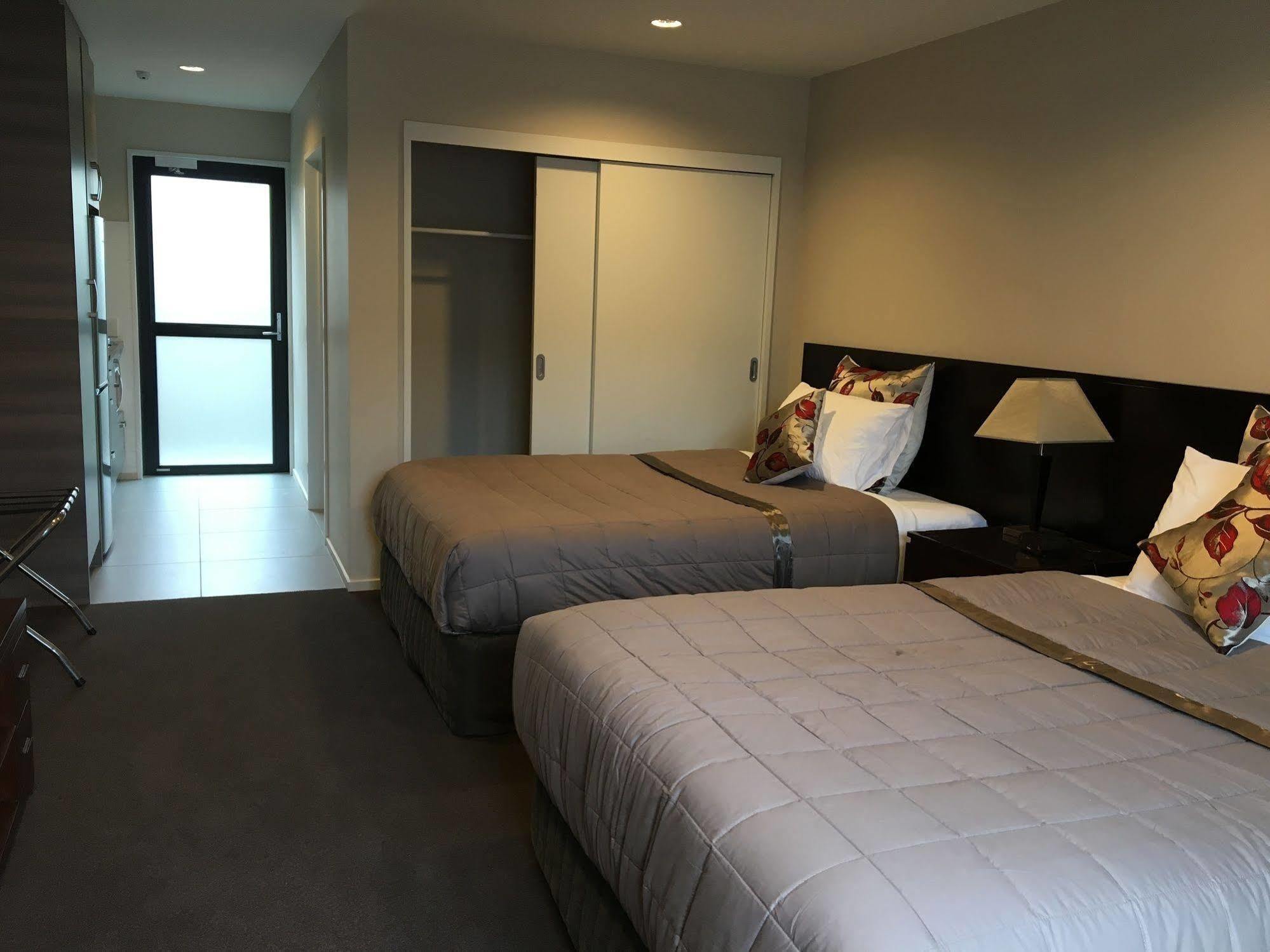 Achilles Motel Christchurch Extérieur photo