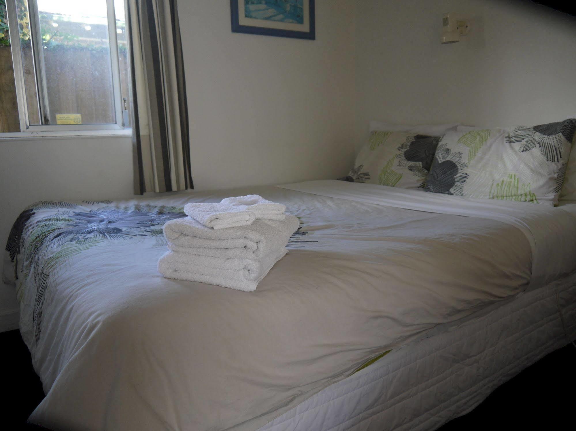 Achilles Motel Christchurch Extérieur photo