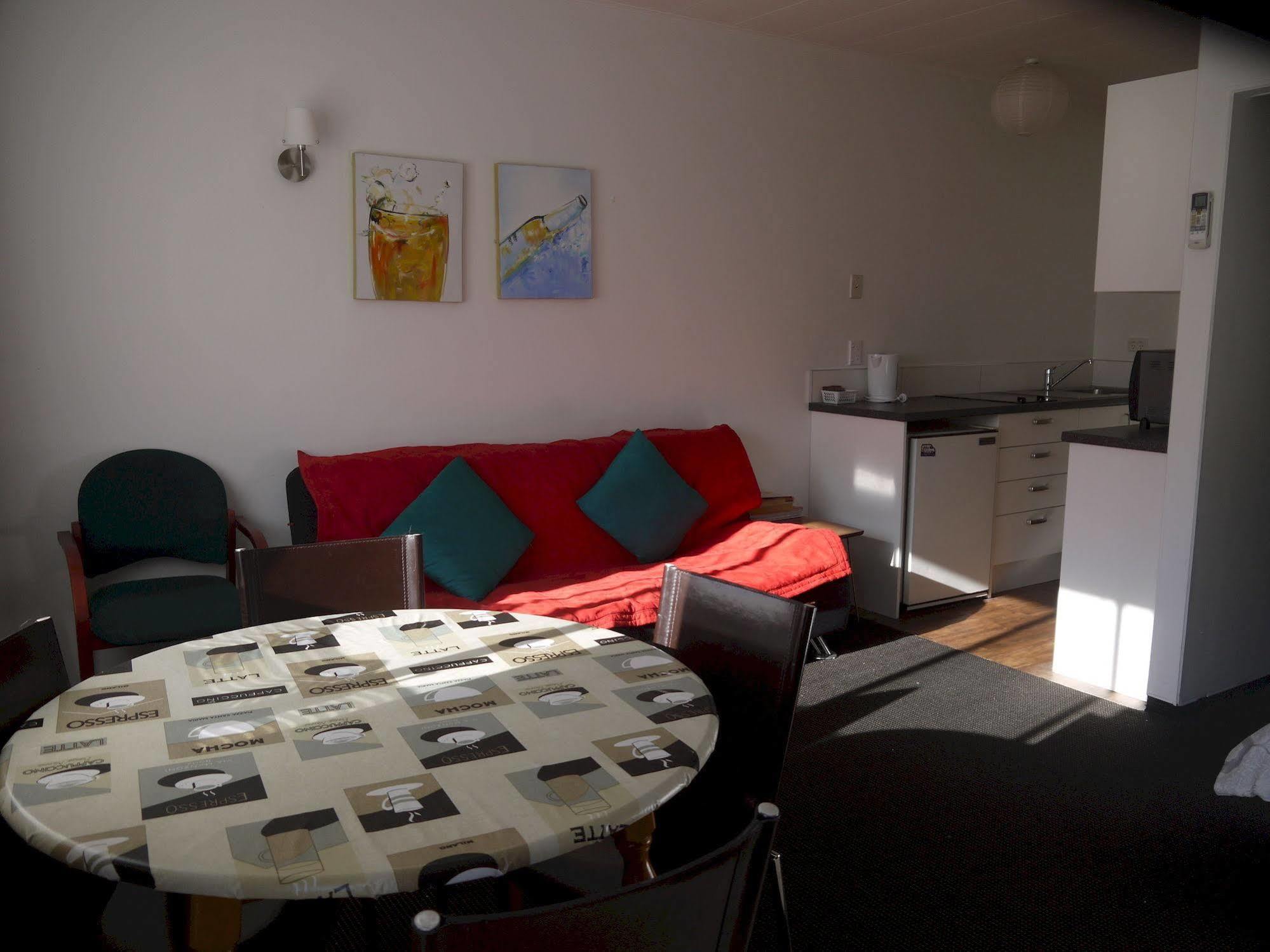 Achilles Motel Christchurch Extérieur photo