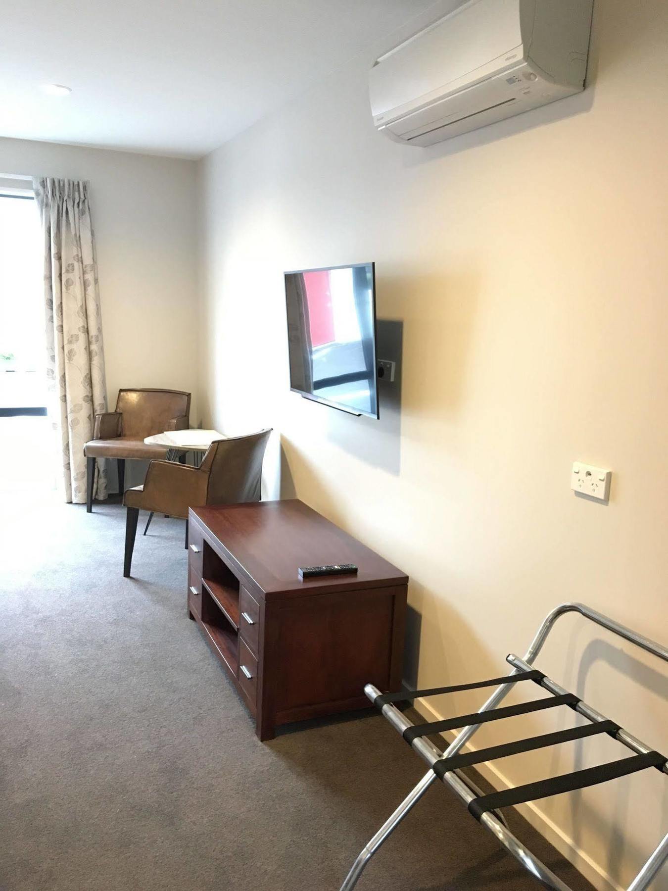 Achilles Motel Christchurch Extérieur photo